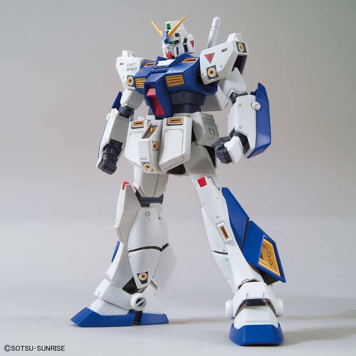 Bandai G5057706 MG 1/100 Gundam NT-1 Ver.2.0 | Rhypla Builds