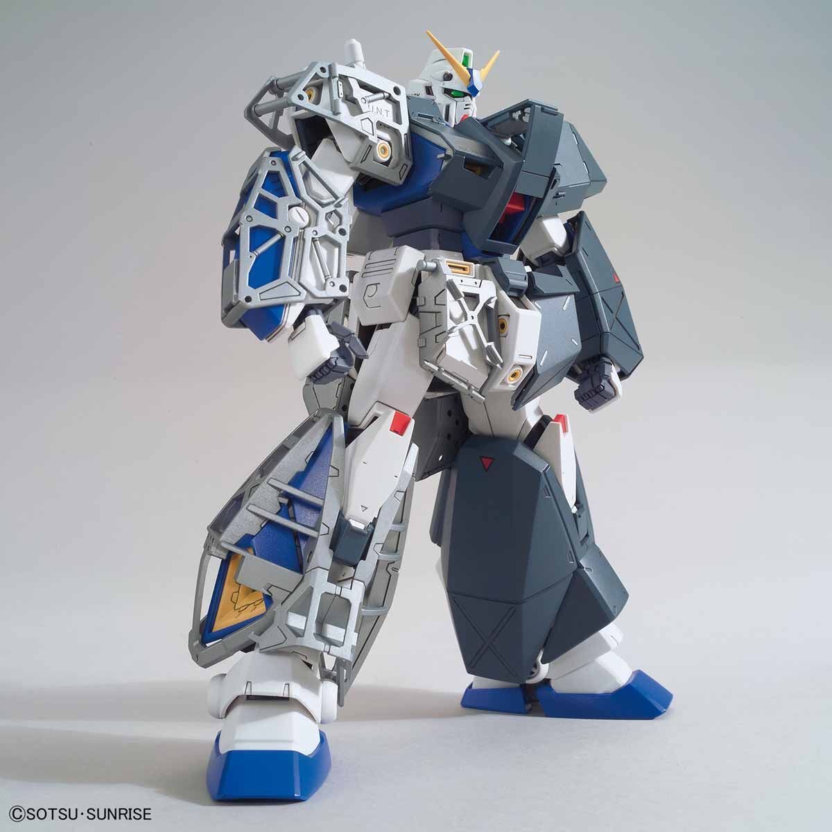 Bandai G5057706 MG 1/100 Gundam NT-1 Ver.2.0 | Rhypla Builds